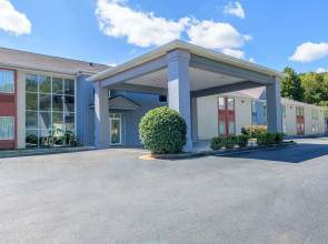 Motel 6 Dawsonville, GA - North GA Premium Outlets