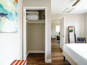 Jungle House Modern Lofts – Arena District & Short North