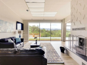Private Saltwater Pool: Mtn-view Copperhill Home