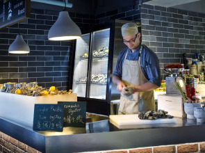 The Park Lane Hong Kong, Autograph Collection