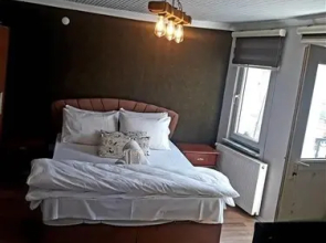 Taksim Nefti Residence