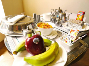 The Legend Inn - New Delhi