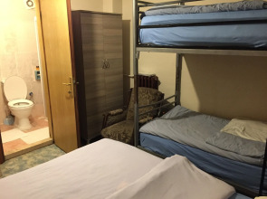 Istanbul Paris Hotel & Hostel