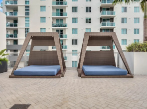 Wynwood Design District Apartments by NUOVO