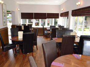 The Rowbarge Hotel and Restaurant