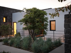 Aernia Suites & Art