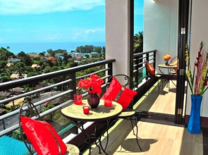 Sea & Sky Condominium