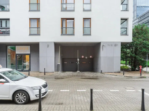 Grzybowska 85a