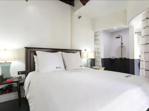 Lanteen Hotel