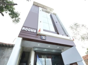 Hotel S7 by OYO Rooms