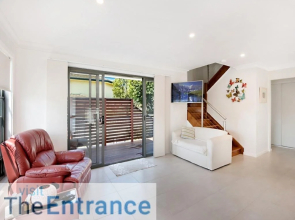 Koonah Townhouse
