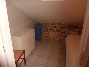 Pretty Holiday Home in Courry With Swimming Pool