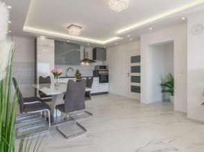 Stunning Home in Vrsi With 5 Bedrooms, Wifi and Outdoor Swimming Pool