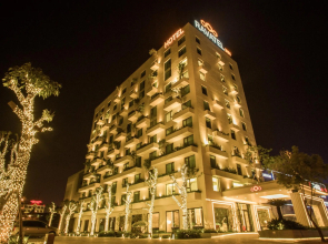 Ravatel Luxury Hotel Bac Giang