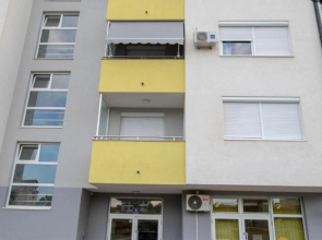 Beautiful Athena Apartment Located in Lukavica