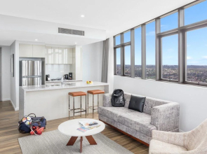 Meriton Suites Church Street, Parramatta