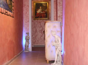 Pope's Suites