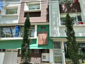 Laureles Guest House - LGH Hotel