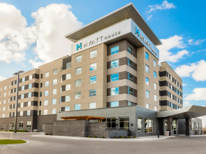 Hyatt House Winnipeg-South/Outlet Collection