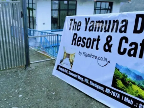 The Yamuna Deck Resort and Cafe