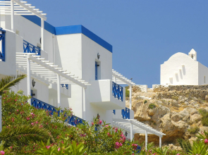 Dolphin Bay Seaside Resort & Suites