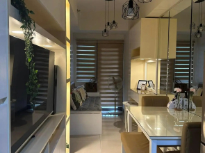 Mel and Rose Place in S Residences Tower 1 Mall of Asia Area