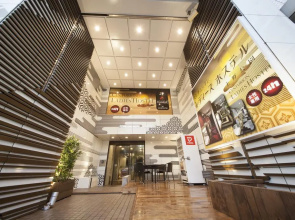 Centurion Ladies Hostel Ueno Park - Caters to Women