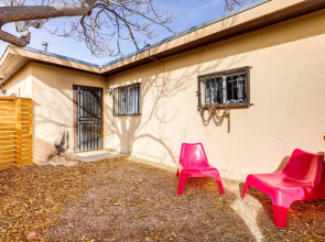 Home w/ Yard ~ 2 Mi to University of New Mexico!