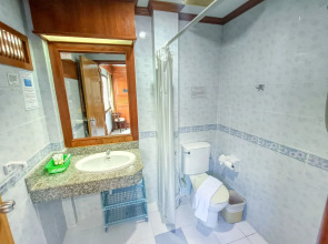 Hack Patong Beach Hotel