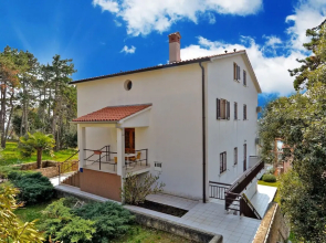 Apartment Josip 828