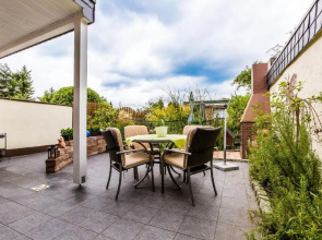 Design Apartment in Köln mit Terrasse