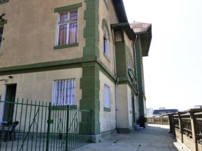 Hostal Little Castle - Hostel