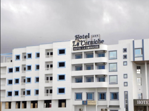 La Corniche Hotel