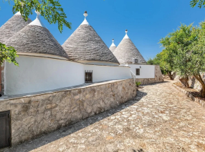2061 Villa Trulli Natura by Perle di Puglia