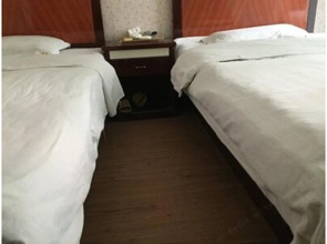 Suining Kaixuan Business Inn