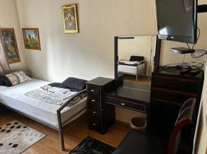 WG-Hostel