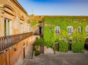 Villa Cutalia