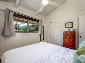 Hale Naninoa 5 Bedroom Home by RedAwning