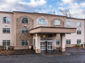 Riverside Hotel, an Ascend Collection Hotel