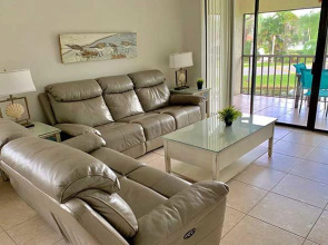 Shorewalk Vacation Villas