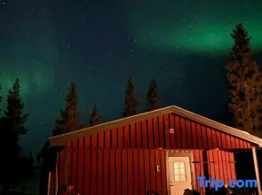 Camp Caroli Family House