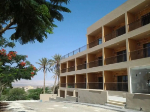 Thara Dead Sea
