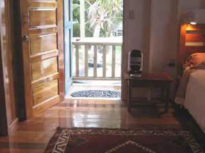 Carolyns House