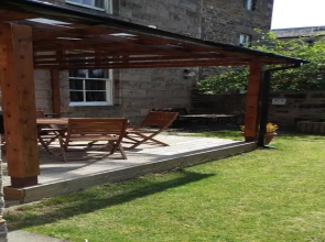 Edinburgh House Hotel