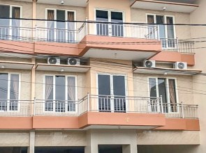 RedDoorz Syariah near Kenjeran Park