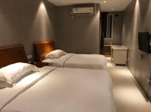 Chaorenfang Apartment