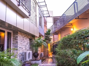 Exclusive Sweet Green Rendezvous Hotel