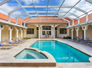 Knickerbocker Suite 10