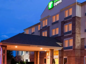 Holiday Inn Express & Suites St. Croix Valley