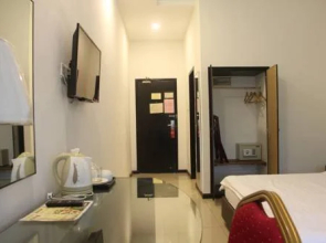 Kingston Executive Hotel